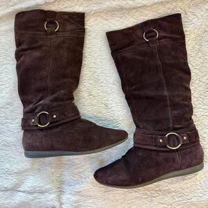 White Mountain brown suede slouch boots 7.5